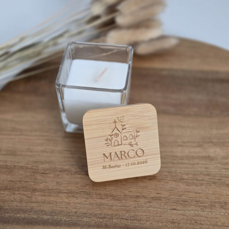 Vela cuadrada con tapa personalizada